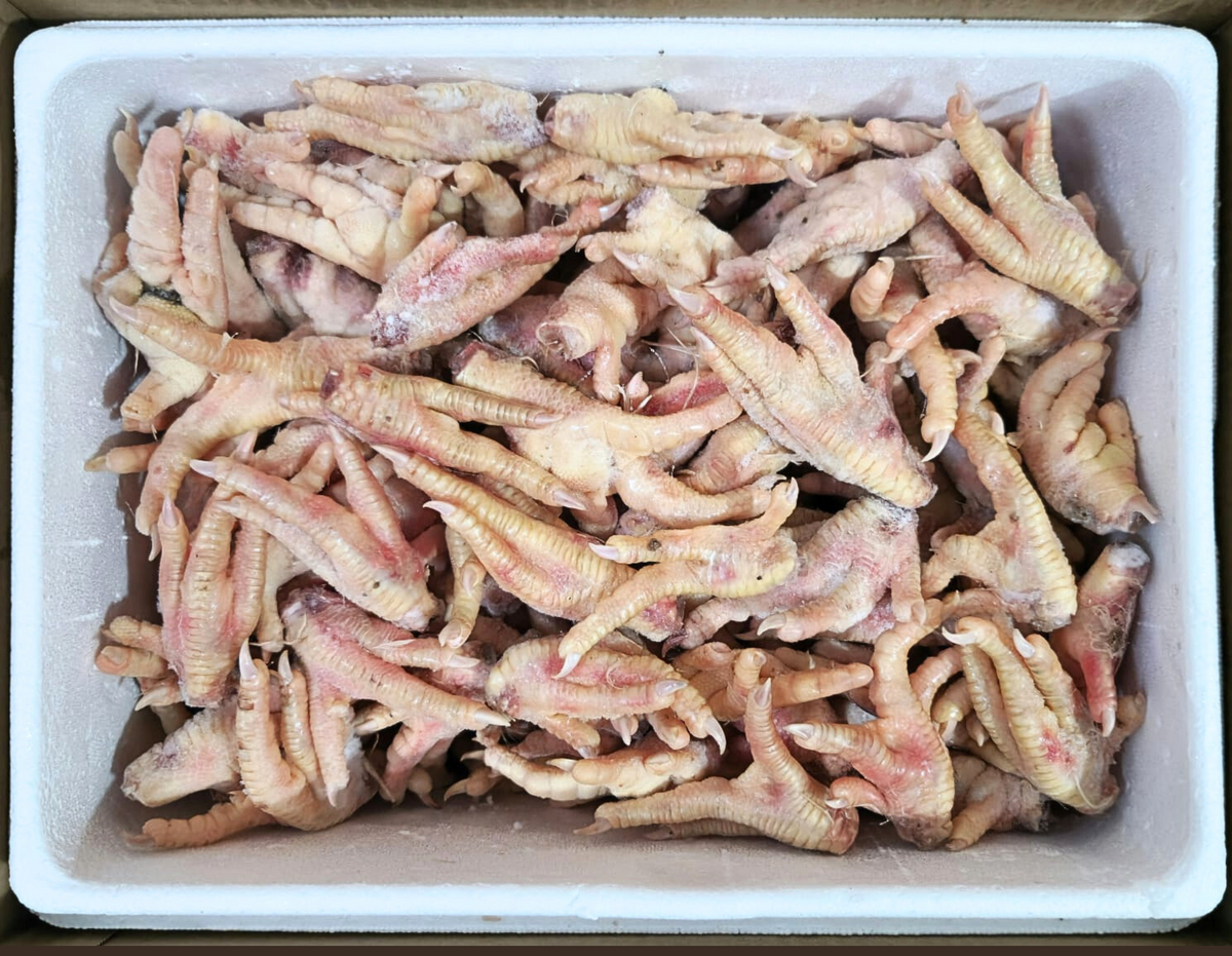 CHICKEN FEET